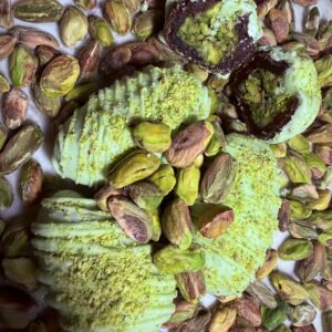 Pistachio, Almond & Cashew Date Sheet – Nuts Nuts and more Nuts
